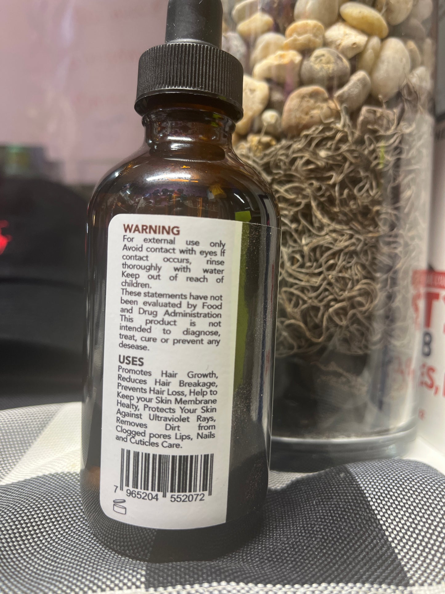 Natural Diamond o Organic Chia Seed Oil.